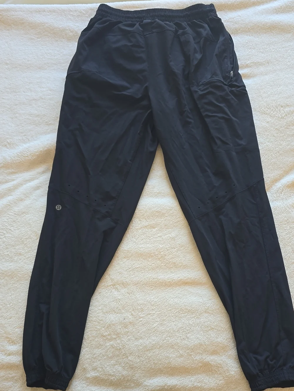 Black Lululemon Mens Small Jogger